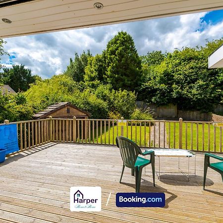 Spacious Detached Bungalow By Harperletting Short Lets & Serviced Accommodation Buckely With Pool Table & Driveway Buckley Экстерьер фото