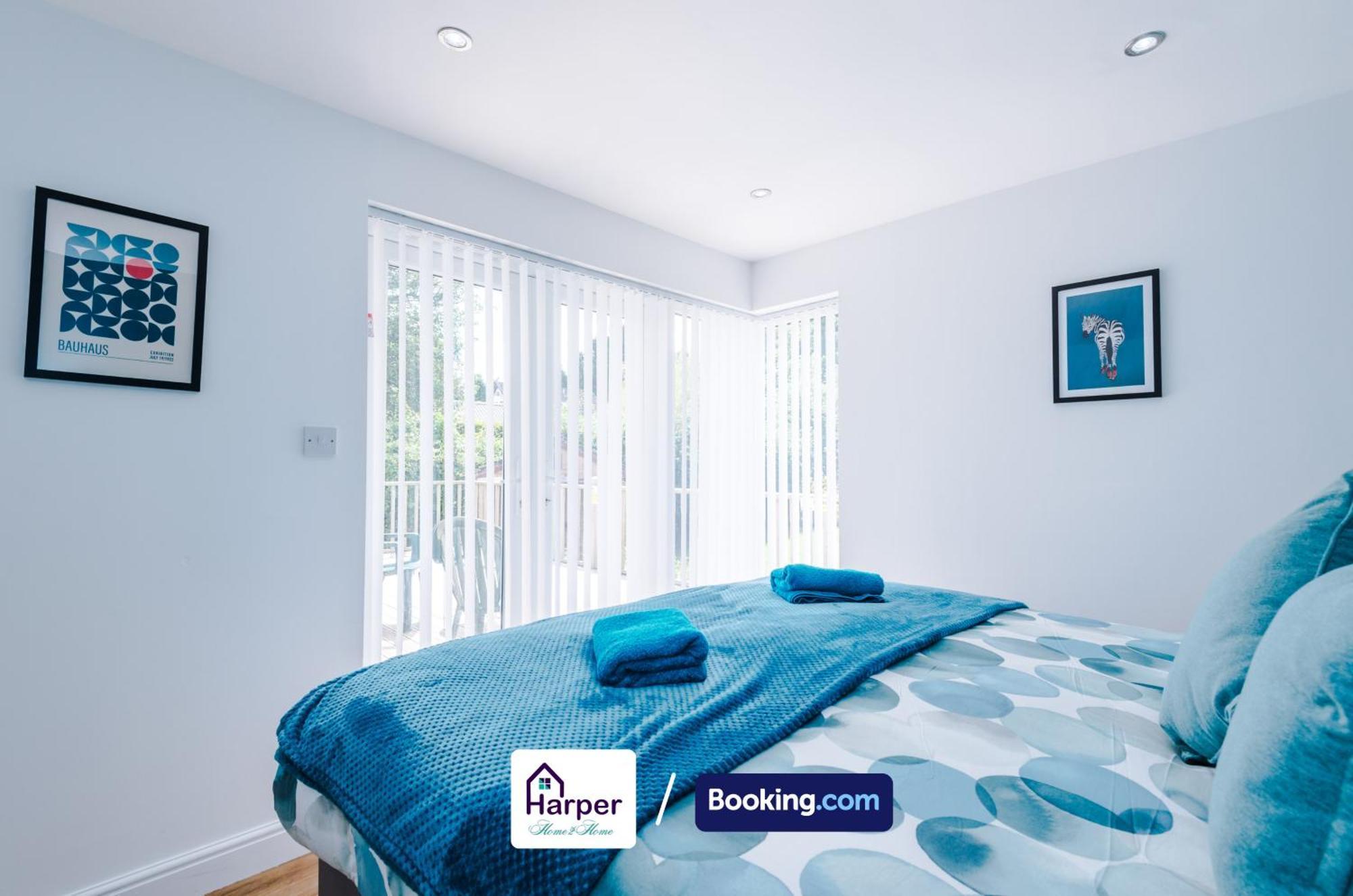 Spacious Detached Bungalow By Harperletting Short Lets & Serviced Accommodation Buckely With Pool Table & Driveway Buckley Экстерьер фото